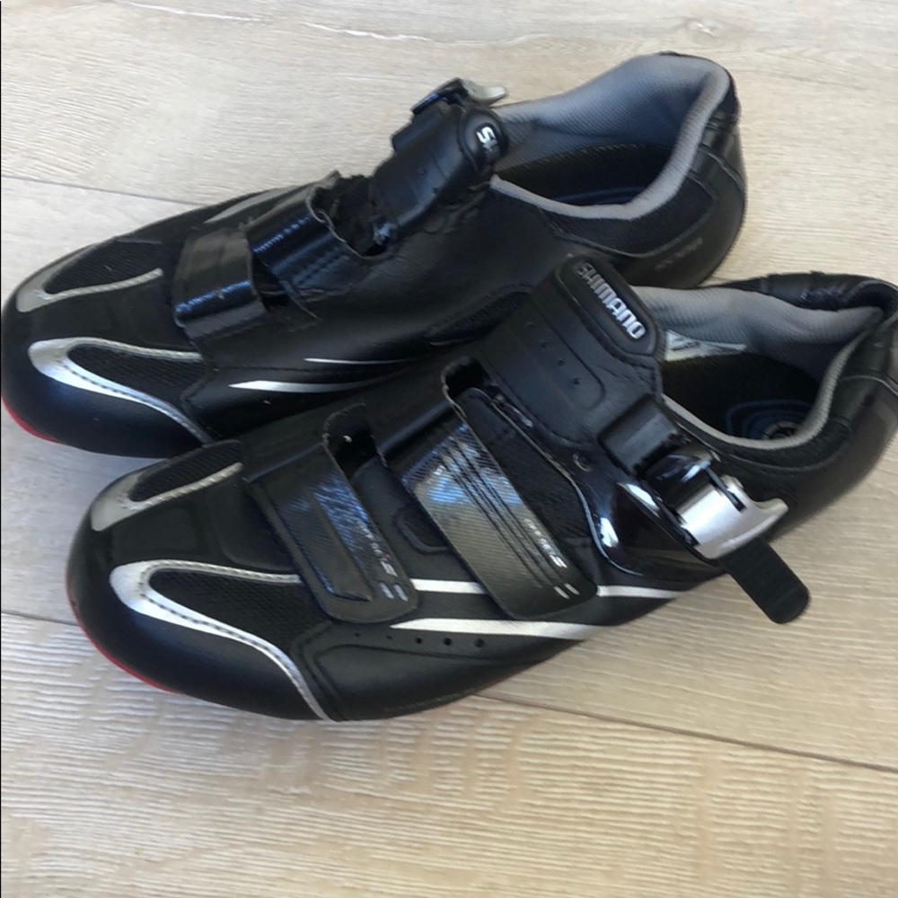 Shimano size 42 (size 10 Womens) cycling shoes